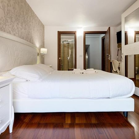 Porta Nazionale Dependance Bed & Breakfast Noto Dış mekan fotoğraf